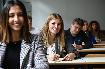 Actu EFAP - Rentrée décalée en 1e année à l'EFAP : se réorienter sans perdre une année !