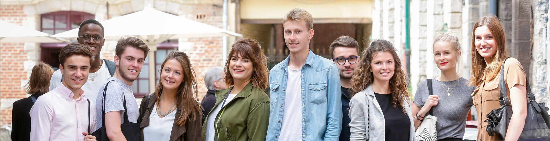 Ecole de journalisme Lille - Formation journaliste EFAP