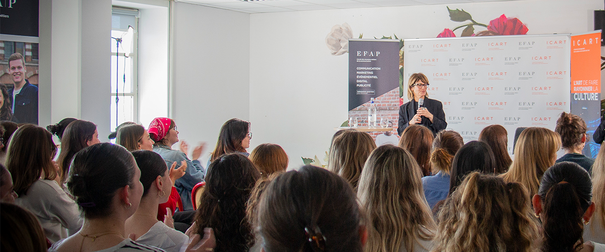 étudiants en communication participent Masterclass