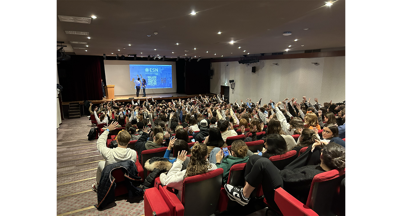 école de communication EFAP : séminaire sur l'international