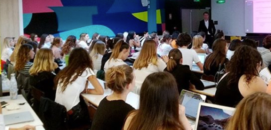 Rentrée dans les nouveaux locaux de l'école de communication EFAP