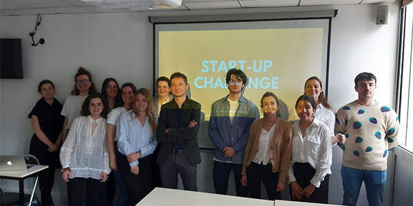 Etudiants de l'école EFAP au Start-Up Challenge