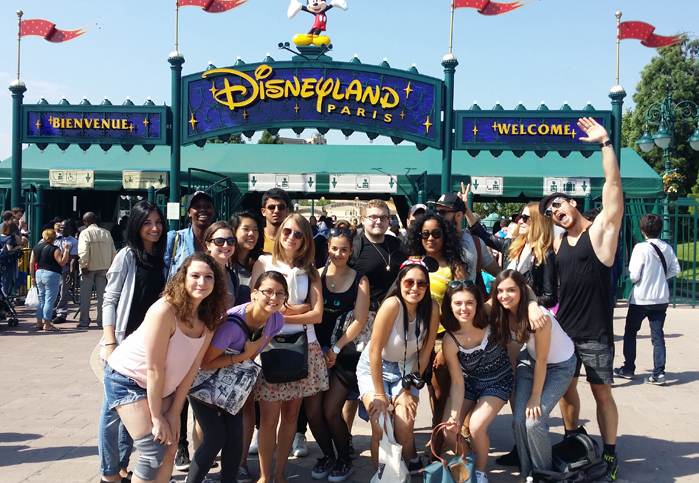 Visiting Disneyland Paris with the communication school EFAP